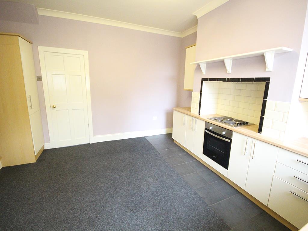 2 bedroom terraced house Let Agreed in Barnoldswick - 2015-04-08 13.43.39.jpg